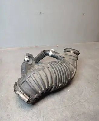 Intercooler hose/pipe