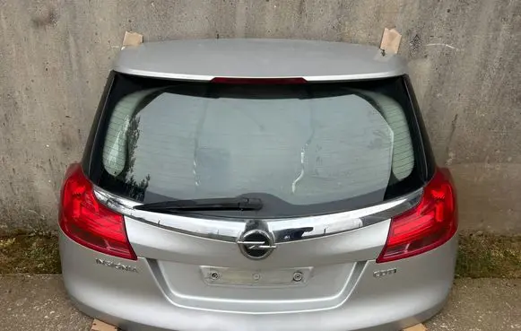 Opel Insignia A Truck tailgate 