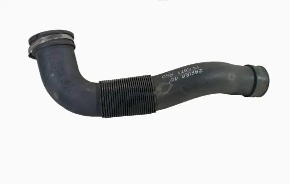 Opel Zafira B Air intake hose/pipe 55559548