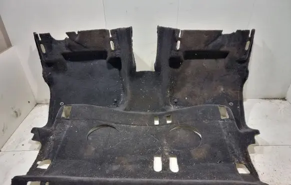 Volkswagen Touareg II Rear floor carpet liner 7P6863367A 170720111702