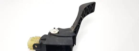 Ford Focus Accelerator throttle pedal 2M519F836AD