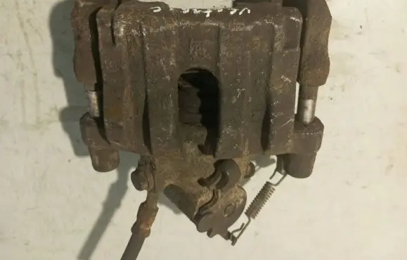 Opel Vectra C Rear brake caliper