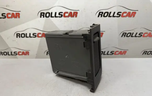 Volvo S80 Glove box 130082137