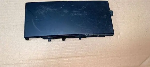 BMW 5 E34 Front tow hook cap/cover 1973718
