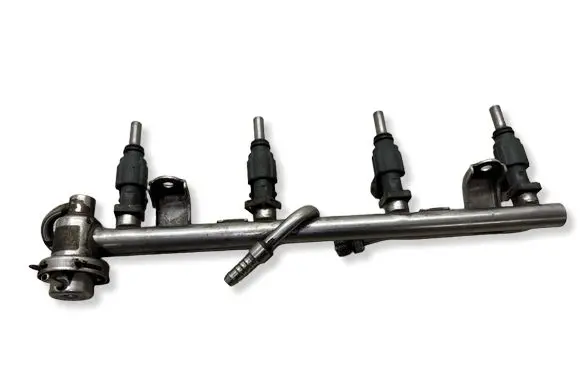 Audi A6 S6 C5 4B Fuel main line pipe 06B133681