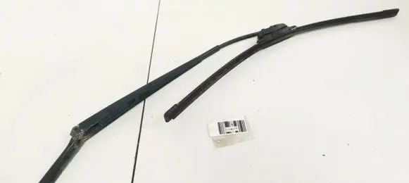 Audi A4 S4 B5 8D Front wiper blade arm 8D1955407D