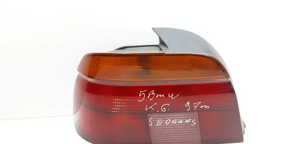 BMW 5 E39 Rear/tail lights 8358031