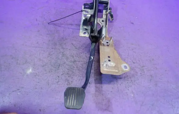Brake pedal