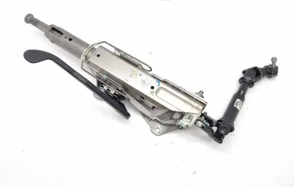 Steering wheel axle set
