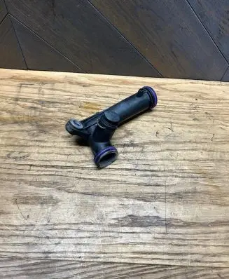 Opel Crossland X Engine coolant pipe/hose 9820174380