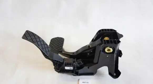 Volkswagen Golf VII Pedal assembly 5Q1723503H