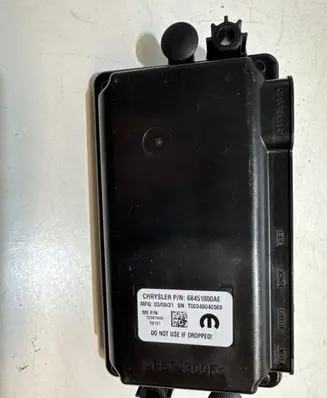 Ram 1500 Parking PDC control unit/module 68451000AE 103674AE T00349040569