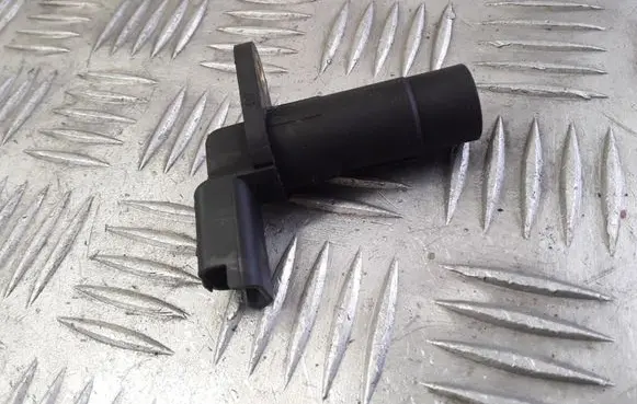 Renault Kangoo I Crankshaft position sensor 8200691795
