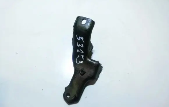 Nissan Almera N16 Engine mounting bracket