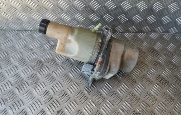 Power steering pump
