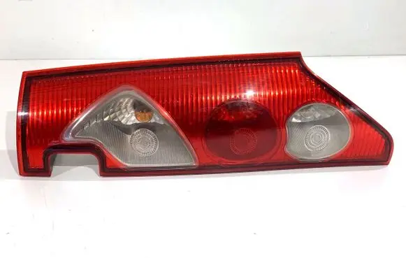 Renault Kangoo II Rear/tail lights 8200419952