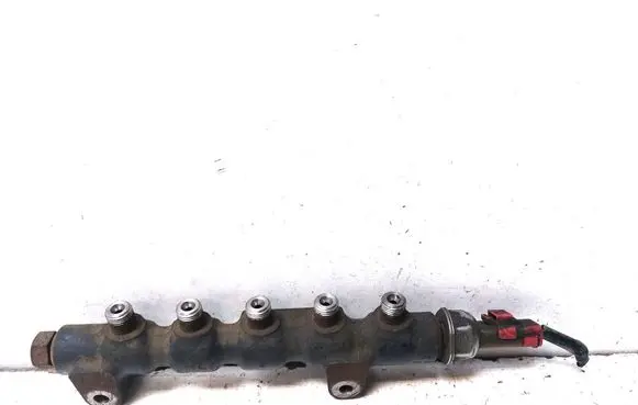 Ford Focus Fuel main line pipe 9654592680