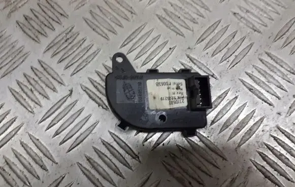 Renault Laguna II A/C air flow flap actuator/motor 52485219