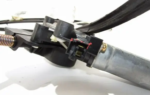 Chrysler Voyager Front window lifting mechanism without motor AY2621002771
