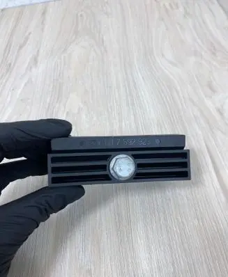 BMW 5 F10 F11 Battery bracket 7592923