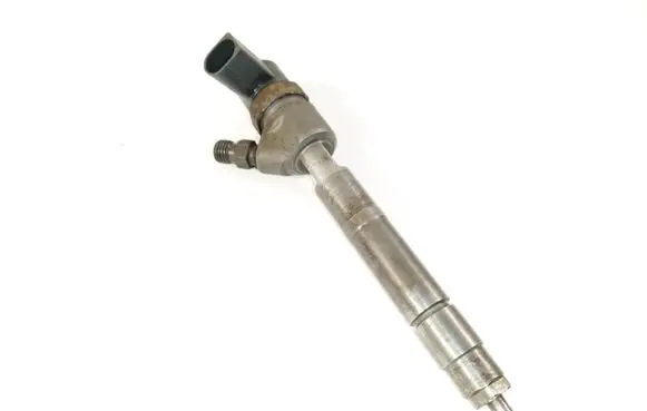 Mercedes-Benz C W203 Fuel injector A6460700787 0445110238