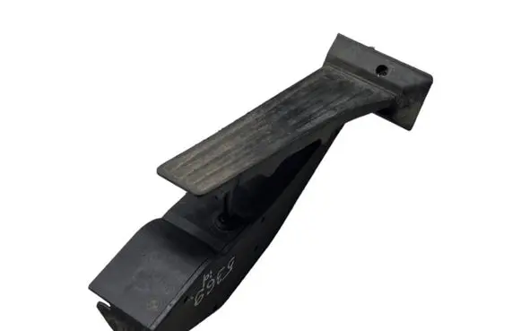 BMW 7 E65 E66 Accelerator throttle pedal 6766930 25916010