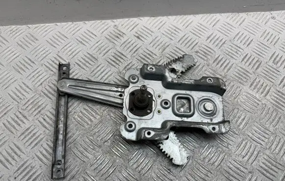 Nissan Micra Rear door manual window regulator 82721AX11B