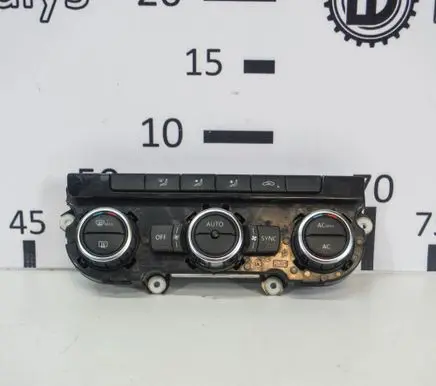 Volkswagen PASSAT B7 Interior fan control switch 3AA907044B