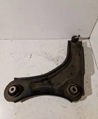 Renault Laguna III Front lower control arm/wishbone