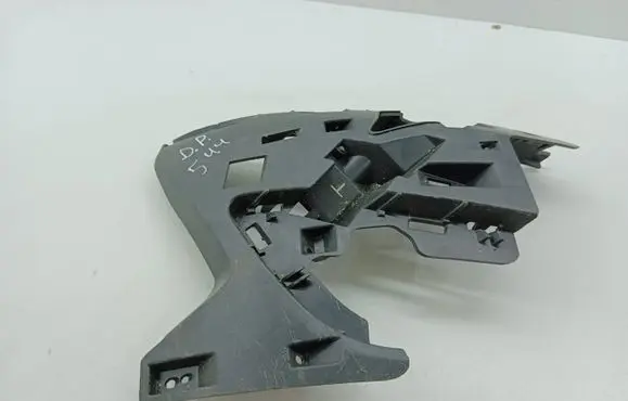 Volvo S60 Front bumper mounting bracket 31323426