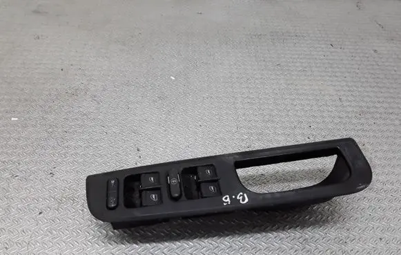 Volkswagen PASSAT B5 Electric window control switch 1J4959857