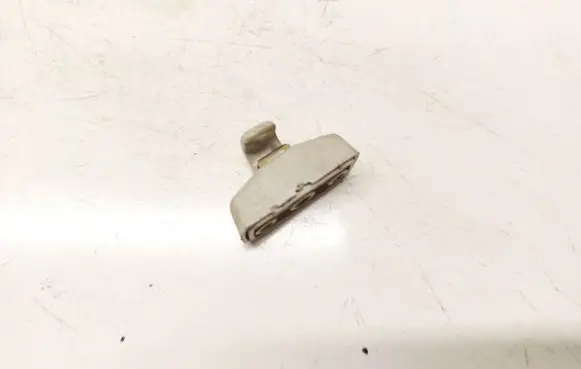 Sun visor clip/hook/bracket