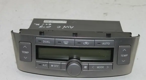Toyota Avensis T250 Climate control unit 5590005281