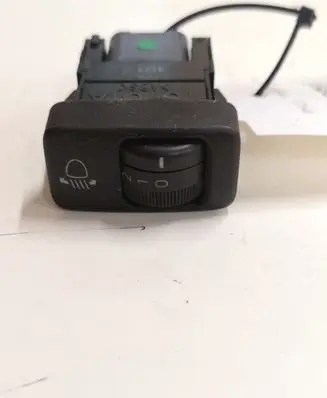 Toyota Prius (XW20) Headlight level height control switch