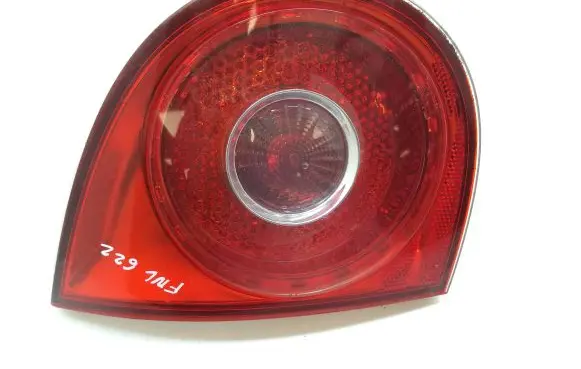 Volkswagen Golf V Tailgate rear/tail lights 1K6945093E