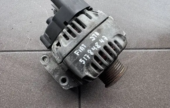 Fiat Grande Punto Generator/alternator 51784847