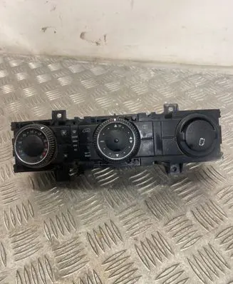 Mercedes-Benz Sprinter W906 Air conditioning/heating control unit 5HB00901200 C9943ZGS005 A9068300785KZ
