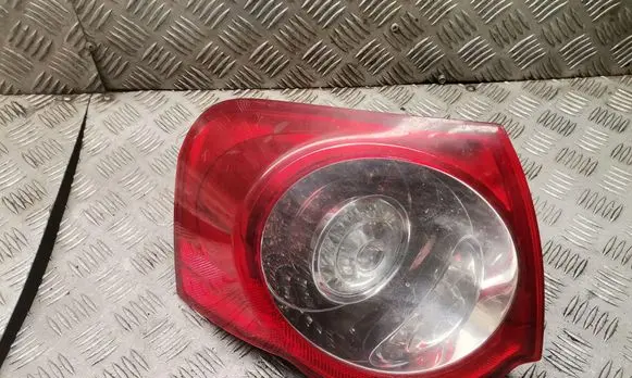 Volkswagen PASSAT B6 Rear/tail lights 3C9945095N