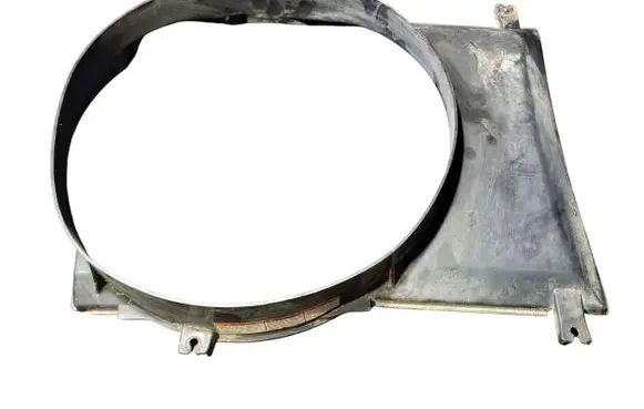 Suzuki Vitara (ET/TA) Radiator cooling fan shroud 