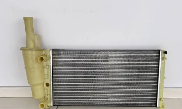 Fiat Punto (176) Coolant radiator 46465021 7774531