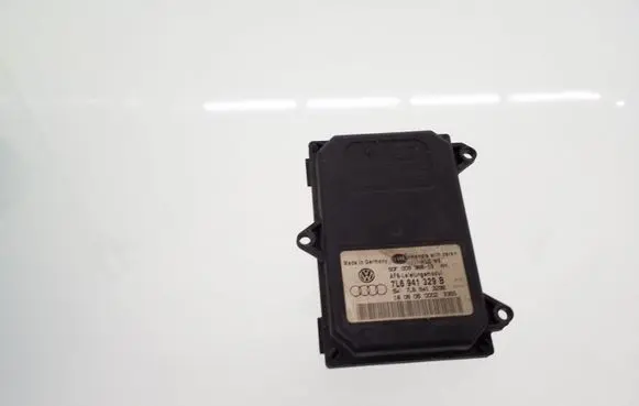 Skoda Superb B6 (3T) Xenon control unit/module 7L6941329B 74690600AE 74695900AC