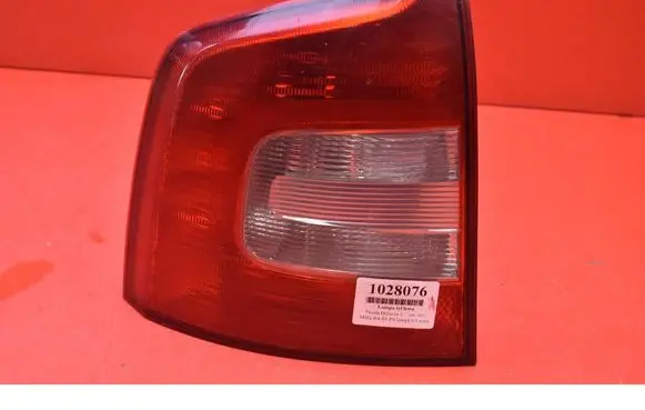 Skoda Octavia Mk2 (1Z) Rear/tail lights 1Z9945095A