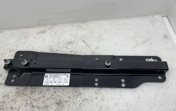 Tesla Model X Rear seat guide rail 108616699f