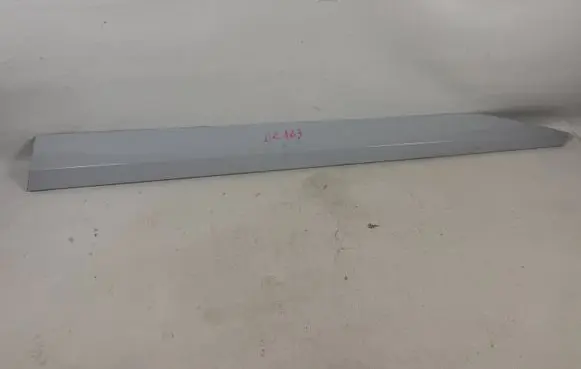 Skoda Superb B8 (3V) Front door trim (molding) 3V0854940