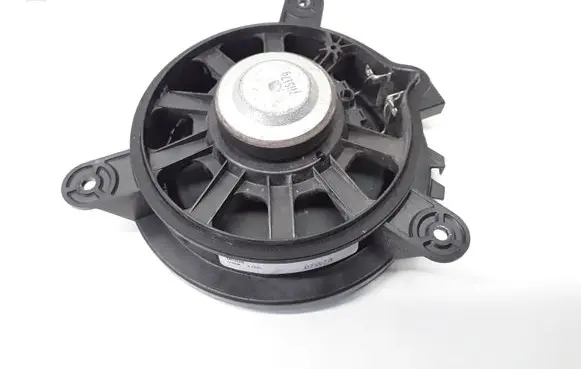 Volvo V70 Front door speaker 30657444