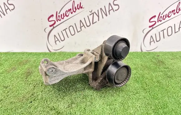 Renault Kadjar Generator/alternator bracket 117105124R 117505337R