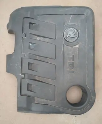 Skoda Superb B6 (3T) Engine cover (trim)
