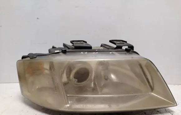 Audi A6 S6 C5 4B Headlight/headlamp 14846600
