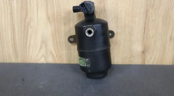 Mercedes-Benz SLK R170 Air conditioning (A/C) air dryer 1708300383 A1708300383
