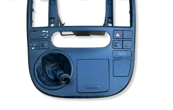 Volkswagen Multivan T5 Other interior part 7H5857211Q